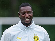 Брат Гирасси Карамба назвал «###### позорищем» непопадание форварда в топ-3 номинантов на игрока года в Африке: «Лучший бомбардир ЛЧ и КЧМ, второй в Бундеслиге, лучший африканский бомбардир года»