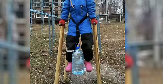 Девочка-рекордсменка из Перми подтягивалась с бутылкой воды «просто так»