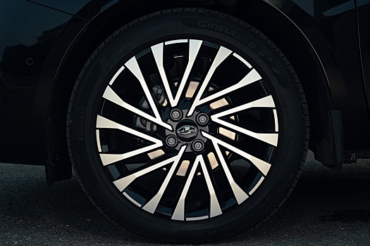 Power Wheels показала Lada Aura в стиле "Майбаха"