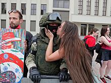 Чехия призвала Белоруссию к "бархатной революции"