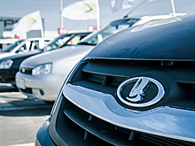 Продажи Lada продолжили падение