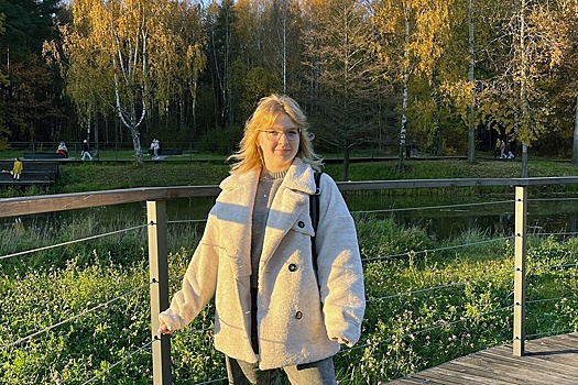 Героиня вирусного ролика стала тренером по женской обороне