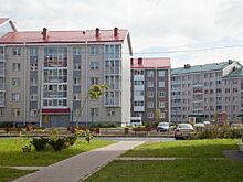 Неожиданная зелень. Участок в квартале Славянка, где планировали строительство ТРК, отдали под озеленение