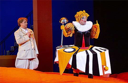 Оранжевые песни оранжево поют: "Любовь к трём апельсинам" Самарского театра оперы и балета