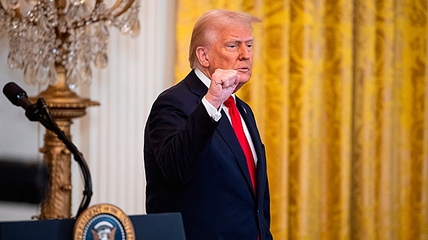 Трамп освободил от пошлин смартфоны и другую электронику