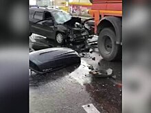 Один человек погиб и пятеро пострадали в ДТП с участием машины дорожных служб
