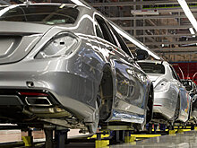 Daimler приостанавливает работу в Иране