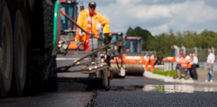 В Омске ГИБДД нашла массу нарушений в местах осуществления дорожных работ