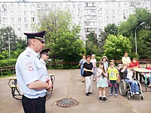 Полицейские Текстильщиков навестили школу-интернат № 65