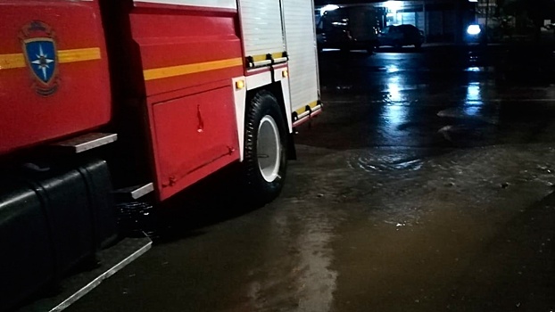 Автомобиль сгорел после атаки дрона в Ростовской области, погибли двое