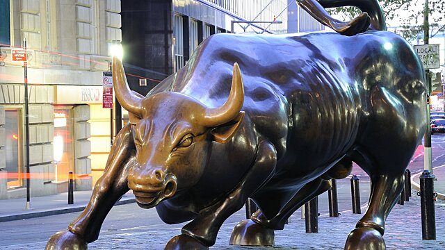 Январь 2022 – время двойного Металлического Быка, чего ожидать