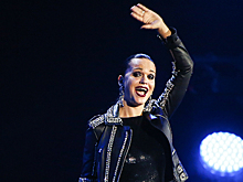 Певица Слава в слезах встретила решение по делу Долиной