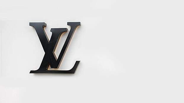 Муж Натальи Водяновой назначен генеральным директором холдинга Christian Dior SE