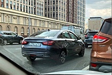 В Москве впервые сфотографировали новую Lada Vesta