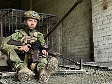 Командир экипажа БМП Никита Комаров носит военную форму с 13 лет