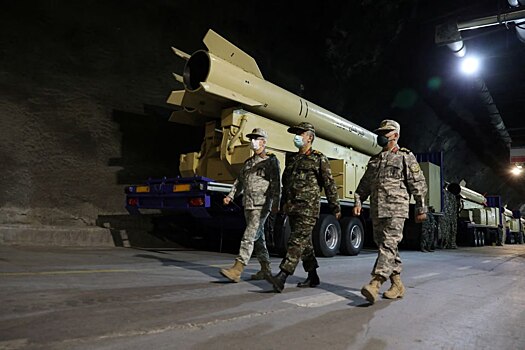 Иран разработал ракету с дальностью более тысячи километров