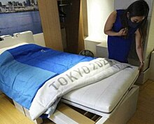 Для олимпийцев в Токио сделали "антисекс"-кровати из картона