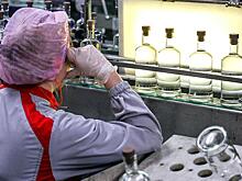Легальную водку продолжат разбавлять контрафактной