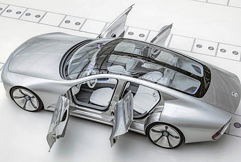 Daimler выпустит шесть электрокаров до 2024 года