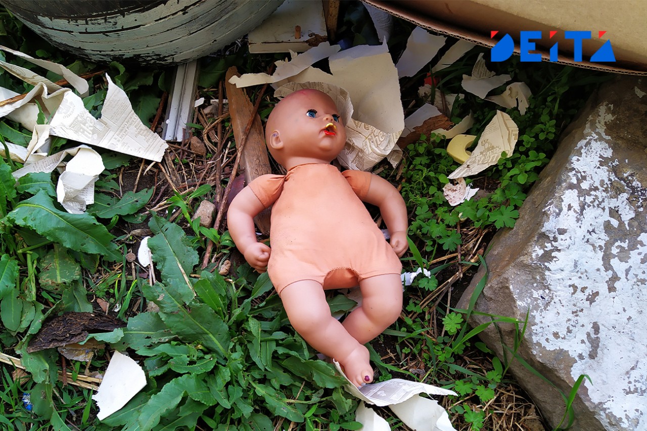 На Камчатке уже месяц ищут мать, выбросившую младенца на свалку