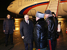 Новосибирский Академгородок перед приездом Путина очистили от снега и "безнравственных" плакатов, а горожан попросили не светиться в окнах и на улицах