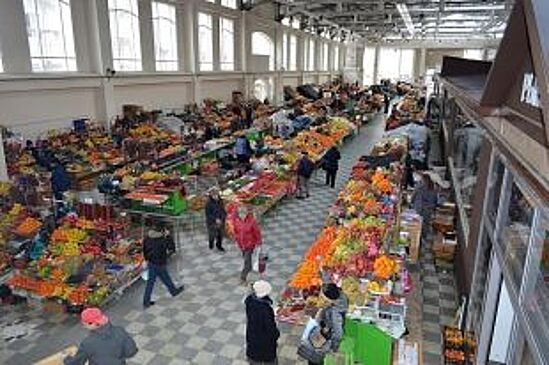 В Ессентуках на акцию протеста вышли торговцы фруктами и овощами