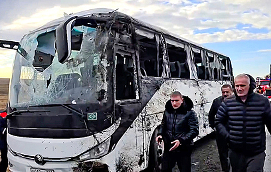 На Урале перевернулся автобус с детской футбольной командой