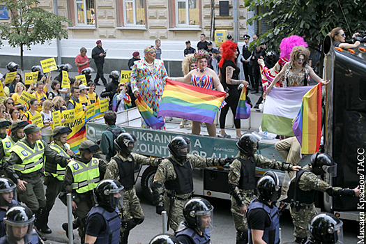 Пока Украину не возглавит представитель ЛГБТ, ничего не получится
