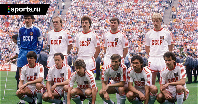 Секса в СССР не было, а крутой футбол был. Подпишись на блог «Старая школа» и узнай о нем больше!