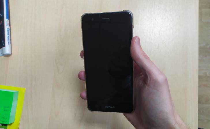 18-летний студент из Курска отправил мошенникам все деньги бабушки