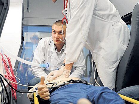 Почему оснащение общественных мест дефибрилляторами бесконечно затягивается