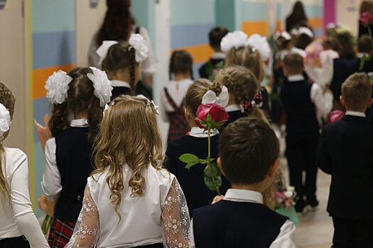 Даванков внес предложение об отмене «домашки» для школьников