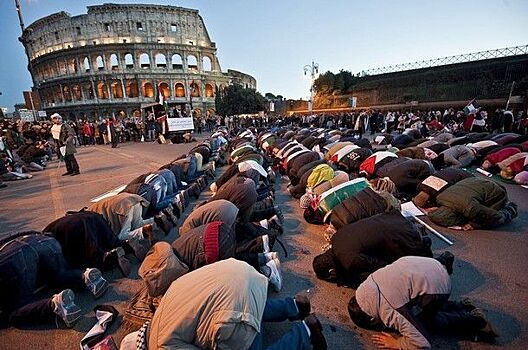 Когда мусульман в Европе будет больше чем христиан