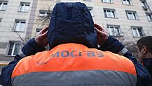 Мускулы и шайбы: что скрывает униформа московского газовика