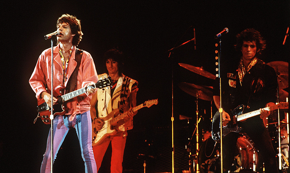 The Rolling Stones – британская рок-группа, главные соперники The Beatles, считаются одной из самых влиятельных и успешных групп в истории рока. Общемировой тираж альбомов коллектива превысил 250 миллионов