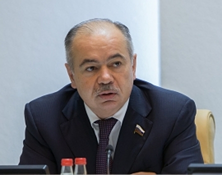 И. Умаханов проинформировал о ситуации с распространением коронавирусной инфекции в Дагестане