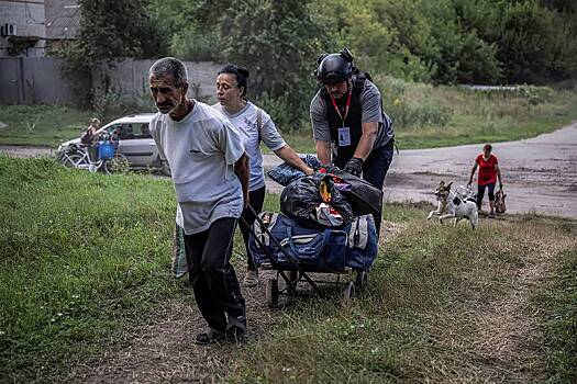 Украинские власти призвали эвакуироваться жителей Сумской области