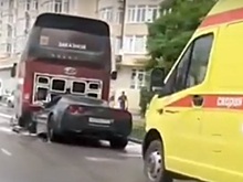 У автозаправки горел «Корвет» жителя Ростова. Подробности ДТП в Анапе