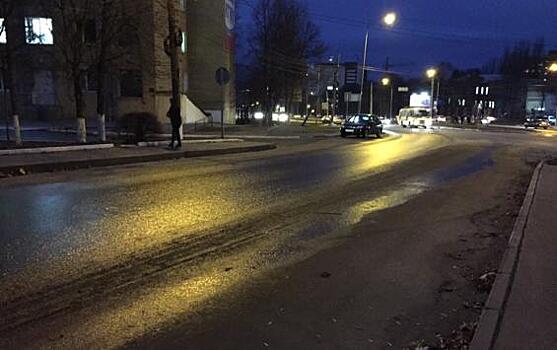 Очередная коммунальная авария в Курске создала серьёзные проблемы на дорогах