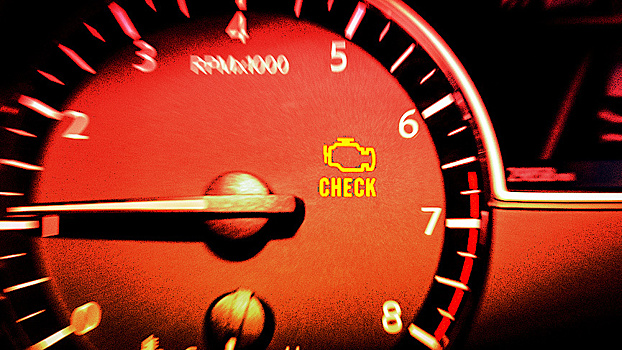 Загорелся "чек" неисправности двигателя: причины и что делать