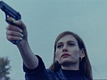 Дороги, сцена и мужчины с пистолетами – в новом клипе «Луны»