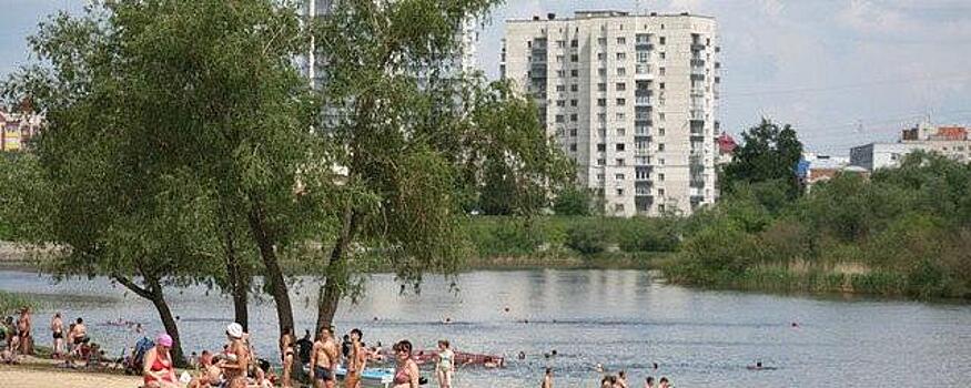 Мэр города Курган съездил на городской пляж