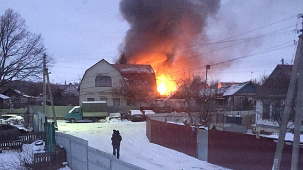 В Лесопильном сгорел частный дом. Жители жалуются на отсутствие пожарных гидрантов