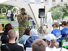 Писатель и выпускник "Школы героев" Сергей Алексеев выступил на книжном фестивале "Время читать — 2025"