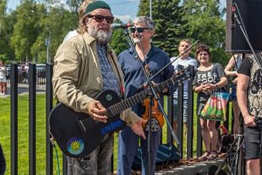 В день рождения Гребенщикова в «Ленфильм-клубе» покажут его клипы