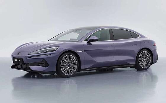 На рынке появился еще один конкурент для флагманских моделей европейских марок