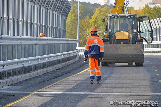 Строители развязки у "Калины" на месяц перекрыли улицу Комсомольскую