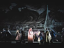 "Веселые ребята" по сценарию Николая Эрдмана и Григория Александрова.