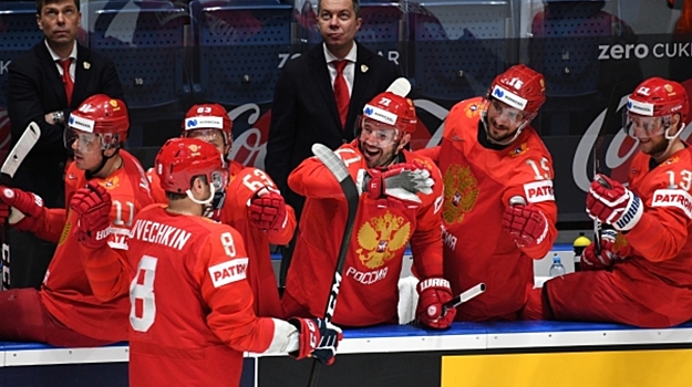 Командный дух против Швейцарии. Российские хоккеисты бьются за статус непобедимых