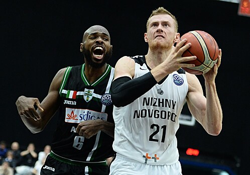 В «Зенит» перешёл форвард сборной России